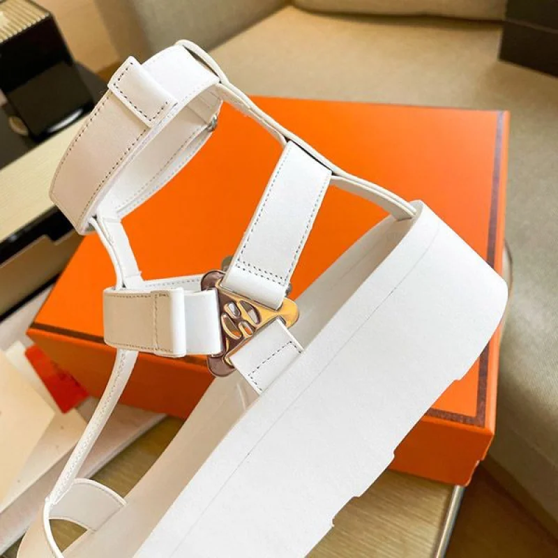 夏のお出かけに♪テクノ サンダル 偽物【エルメス】Enid Sandal H221033Z90380
